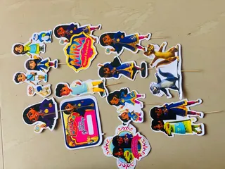 Carton character toppers (girl theme)