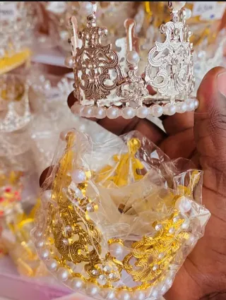 Pearl medium Crown