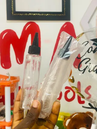 Nozzle tip drip bottle