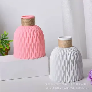 Woven design vase