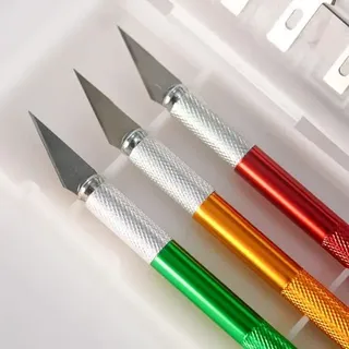 Craft knifes