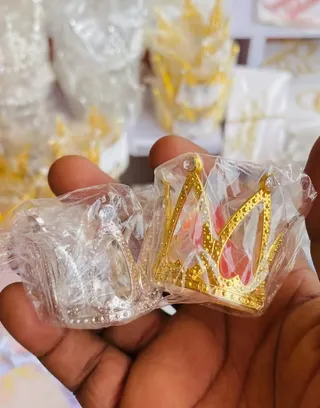 Mini crown