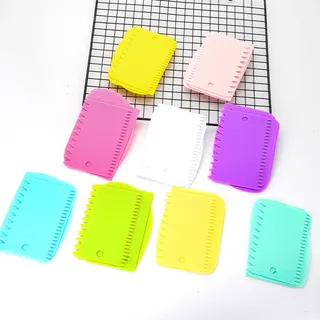 Plastic 3in1 scraper/comb set