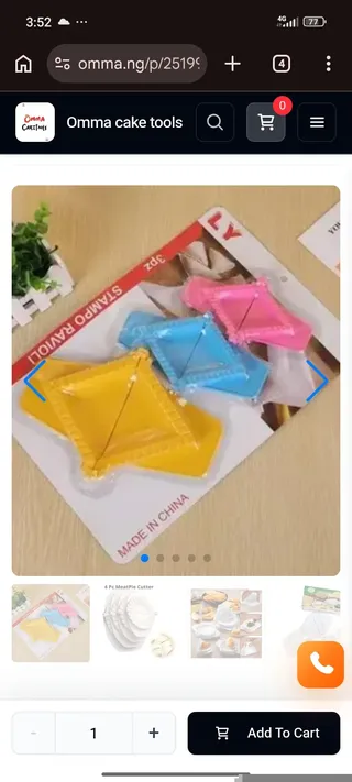 Triangle pie cutters set