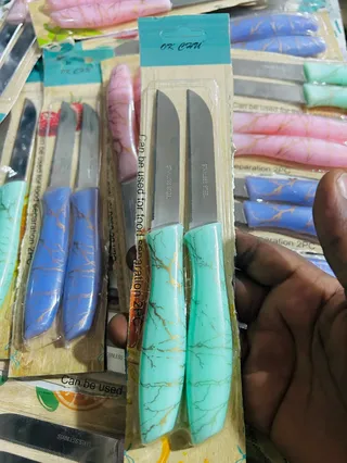 Mini cake knifes
