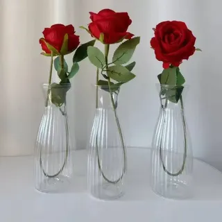 Transparent flower vase