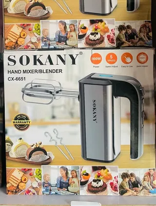 Electric hand mixer