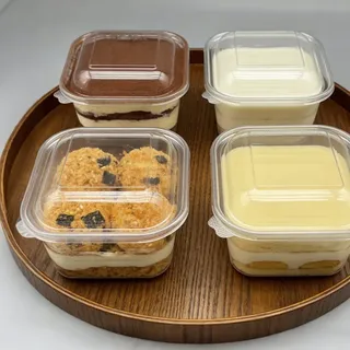 Transparent 800ml square bowl