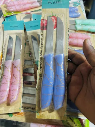Mini cake knifes