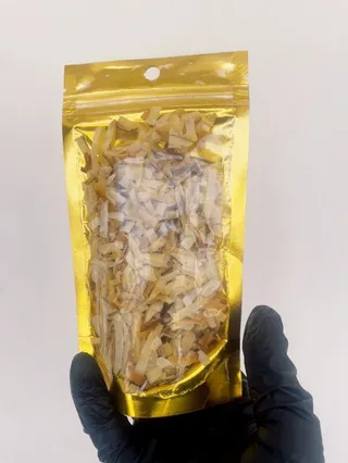 Coconut flakes