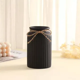 Strip flower vase