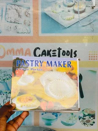 Pie cutters sets