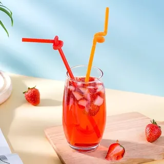 Artist straw