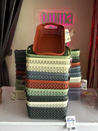 Mini organizer/storage basket